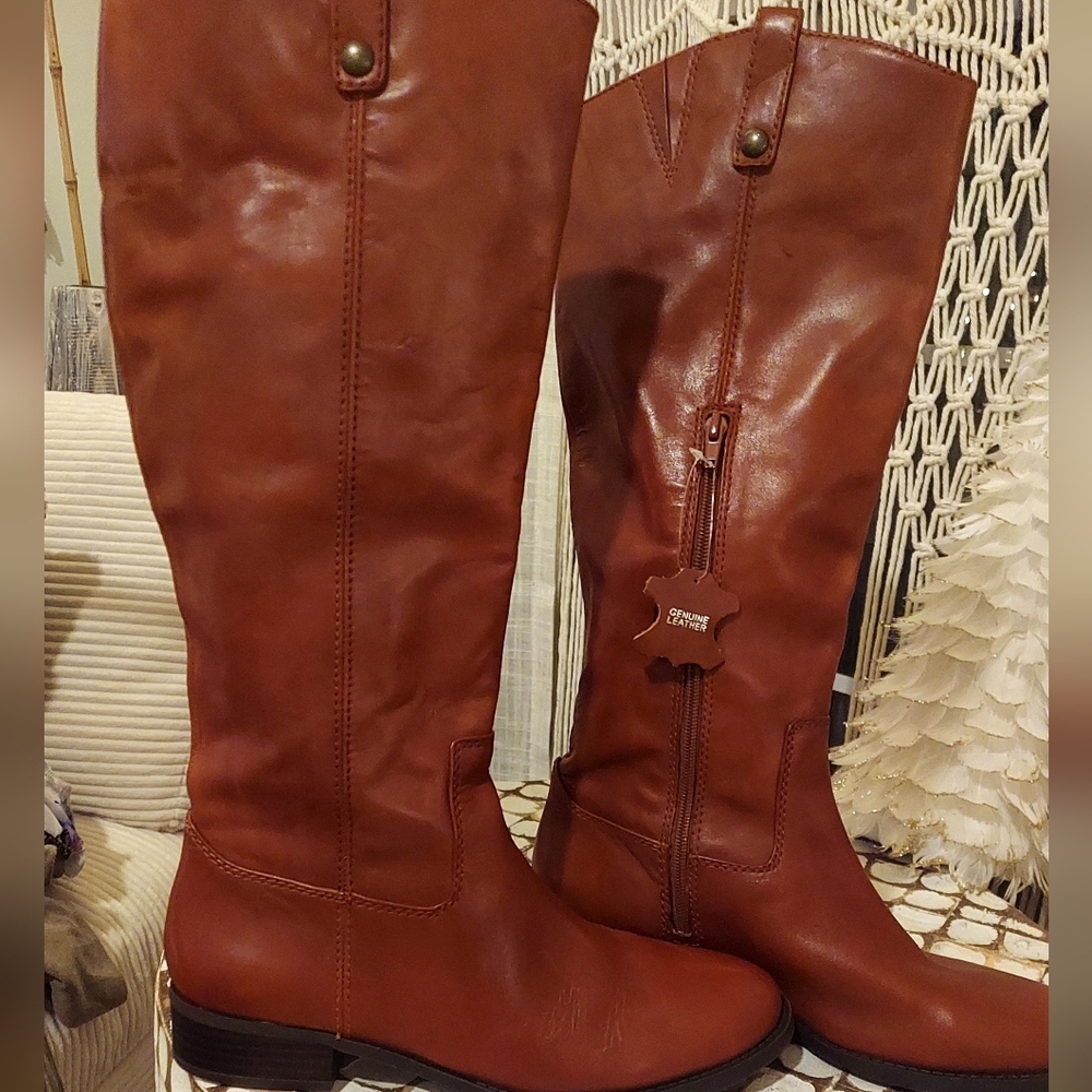 INC Elegant Cognac Brown Knee-High Boots SZ 9.5 NiB - Picture 2 of 3